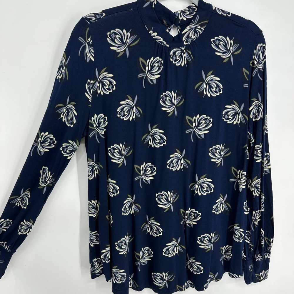 3/$25 LOFT Floral Mock Neck Top L Long Sleeve Blouse Navy Blue - Picture 4 of 7
